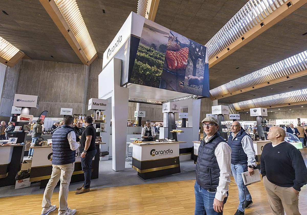El Palacio de Exposicones de Santander acoge la primera feria profesional de hostelería de Cantabria.