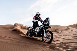 Este Rally Addax está siendo arduo para Ricardo Lastra, pero ha podido terminar con éxito el tercer Stage hoy.