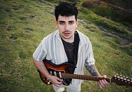 El cantante y músico cántabro Vik Faded ha publicado 'No puedo más'.