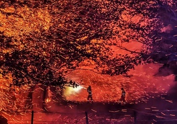 Los incendiarios provocan otros ocho fuegos, dos aún activos en Garabandal y Las Caldas del Besaya