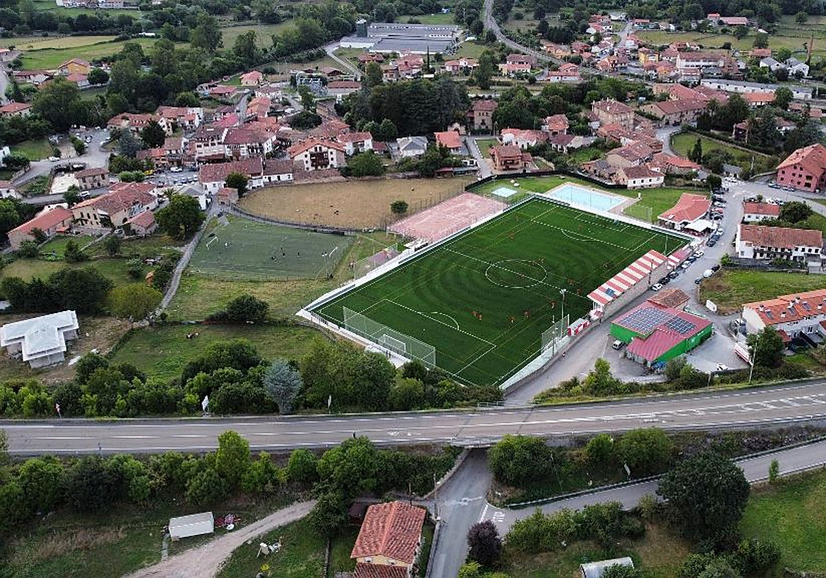 Bárcena de Pie de Concha estrena este sábado su corto y documental.