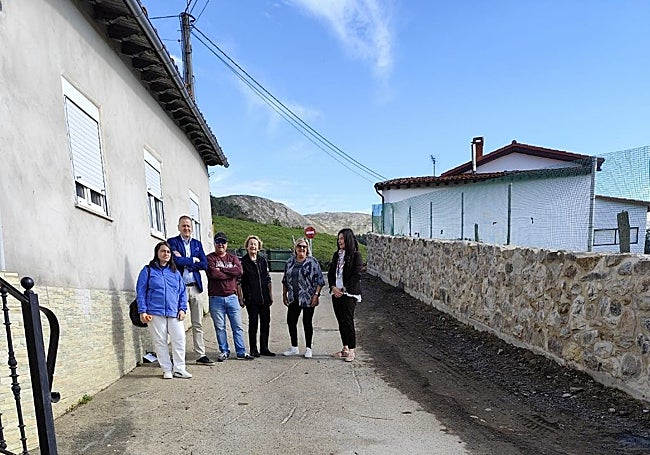 Ensanchamiento de la carretera de Sopenilla.