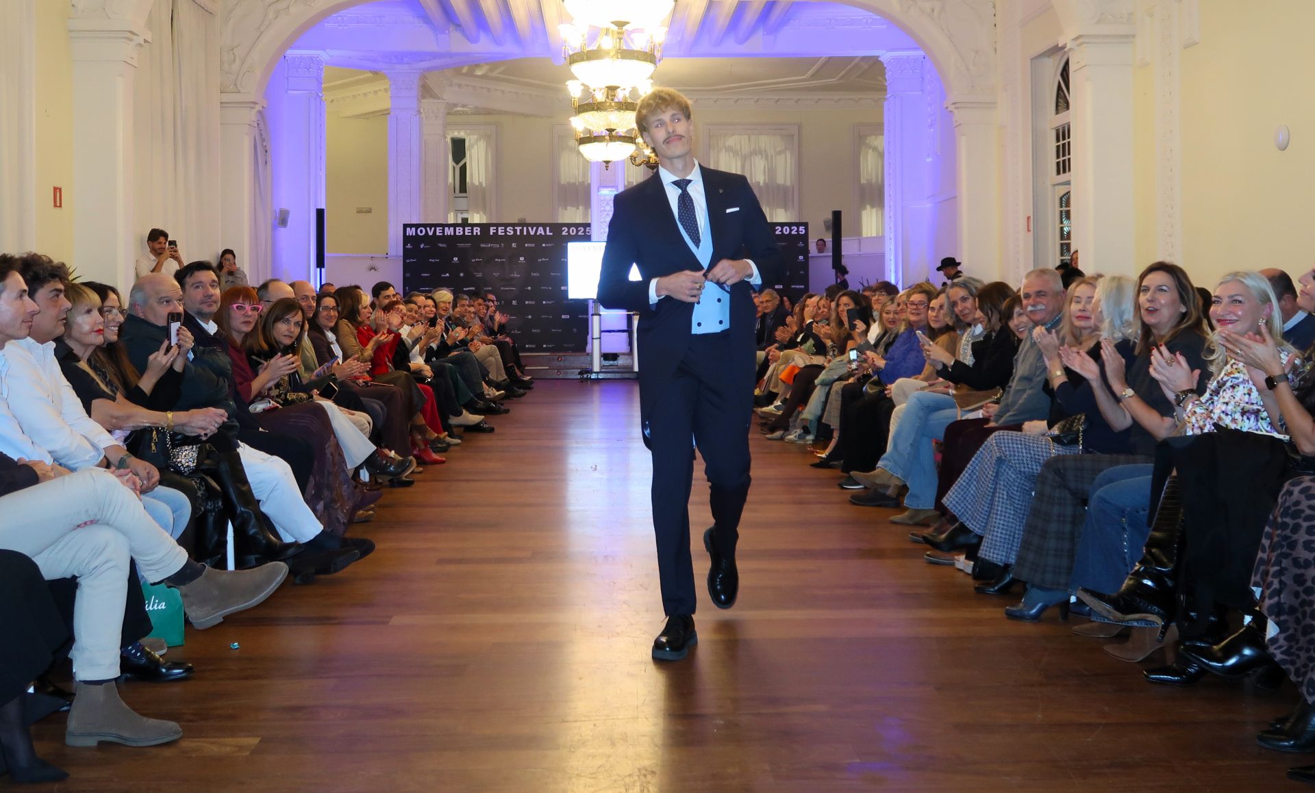 El desfile contra el cáncer de próstata, en imágenes