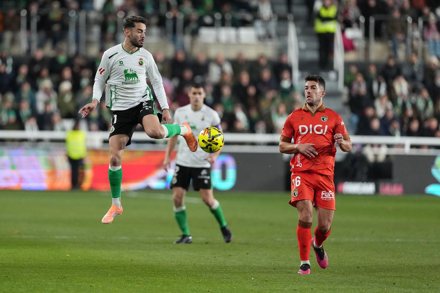 Andrés Martín y Curro. Al fondo, Mantilla.