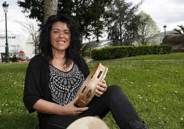 Adiós a la panderetera Conchi García, maestra y guardiana de la música tradicional cántabra