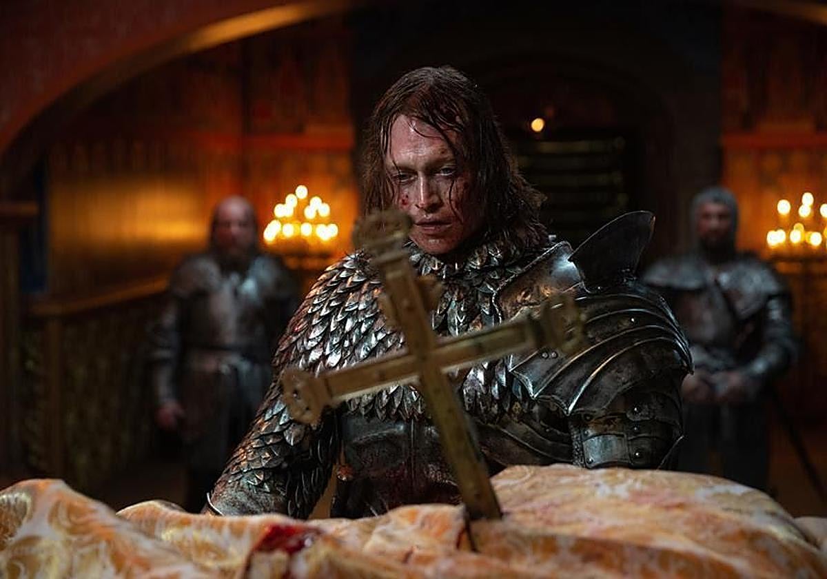 Caleb Landry Jones es Drácula en esta nueva versión.