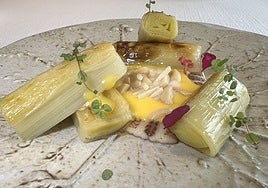 'Huerta, salsa holandesa y ahumados', un plato donde el protagonista es el puerro.