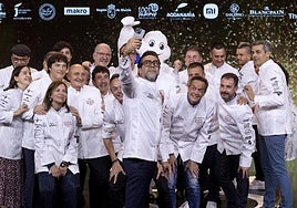 Icónico selfie de los 16 triestrellados, la foto más codiciada de la alta gastronomía española.