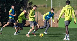 El Racing prepara el partido ante el Eibar