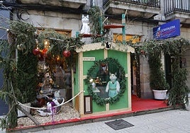 Cristalería Robledo, un clásico de los concursos de decoración navideña en Torrelavega.