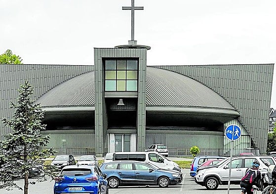Iglesia de Nuestra Señora del Carmen, en Nueva Montaña.