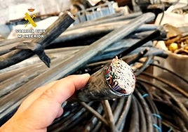 Investigados cinco hombres por vender parte del cable que retiraban en la empresa para la que trabajaban