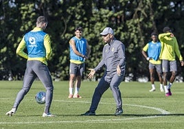José Alberto, junto a Manu Hernando en una sesión.