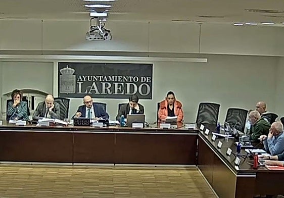 Sesión del pleno de Laredo de este jueves.