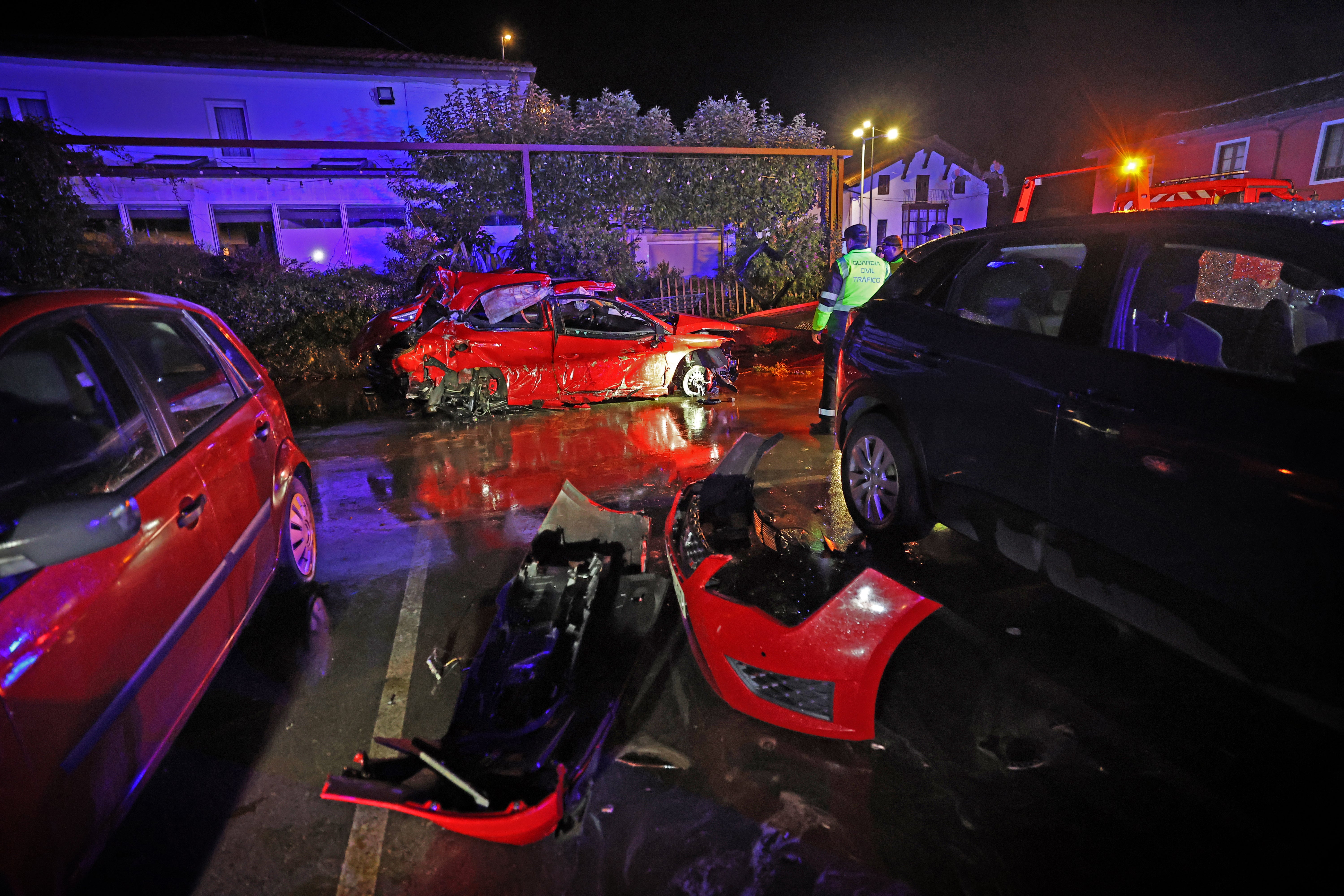 No hay otros vehículos implicados en el trágico accidente. La Guardia Civil investiga ya las causas.