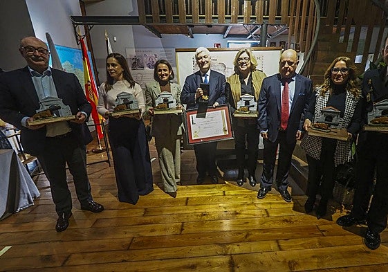 Antonio Pérez, María Saiz, Irene Díaz, Didier Nagant, Elisabeth Froipont, Lidia Lera y Tomás García
