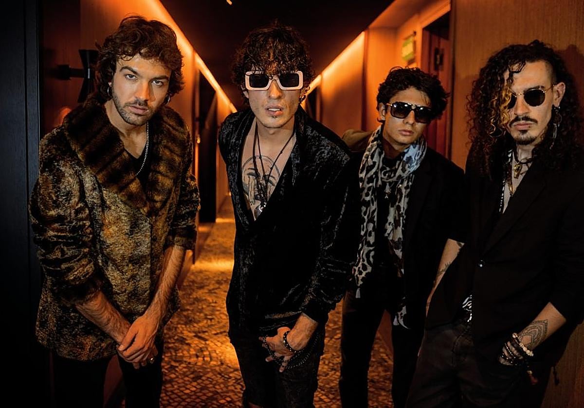 Ultraligera en una de sus imágenes promocionales.