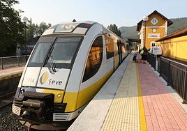 Disponer de un tren que una en un tiempo razonable las capitales cántabra y vizcaína es una aspiración irrenunciable.