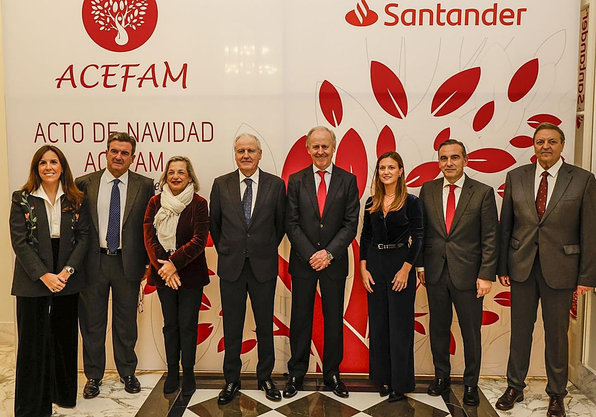 Carmen Nogueira, Víctor Nogueira, Isabel Gómez-Barreda, Eduardo Arasti, Vicente Alciturri, Ana Álvarez, Manuel Iturbe y Carlos Tejedor.