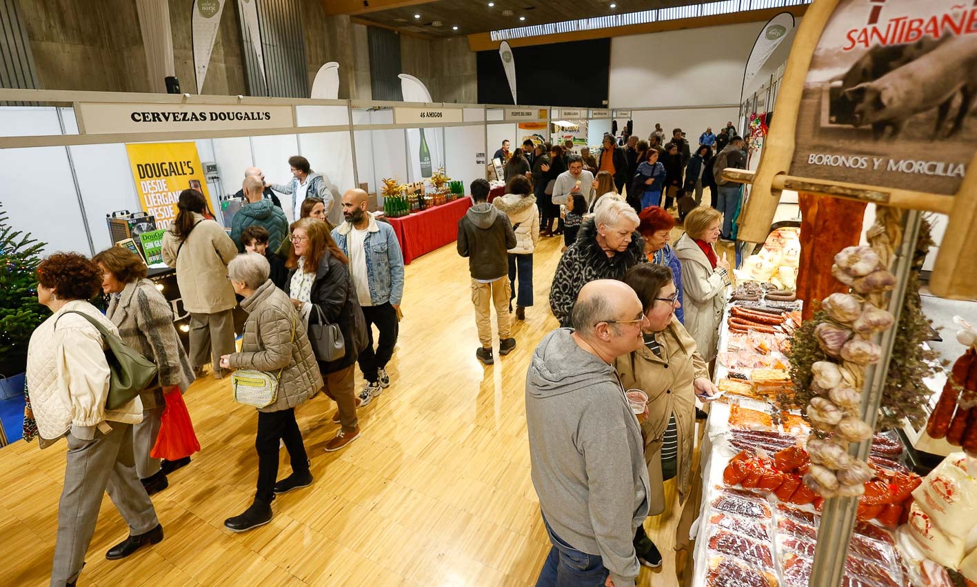 Imagen interior de la feria del producto ubicada en el Palacio de Exposiciones