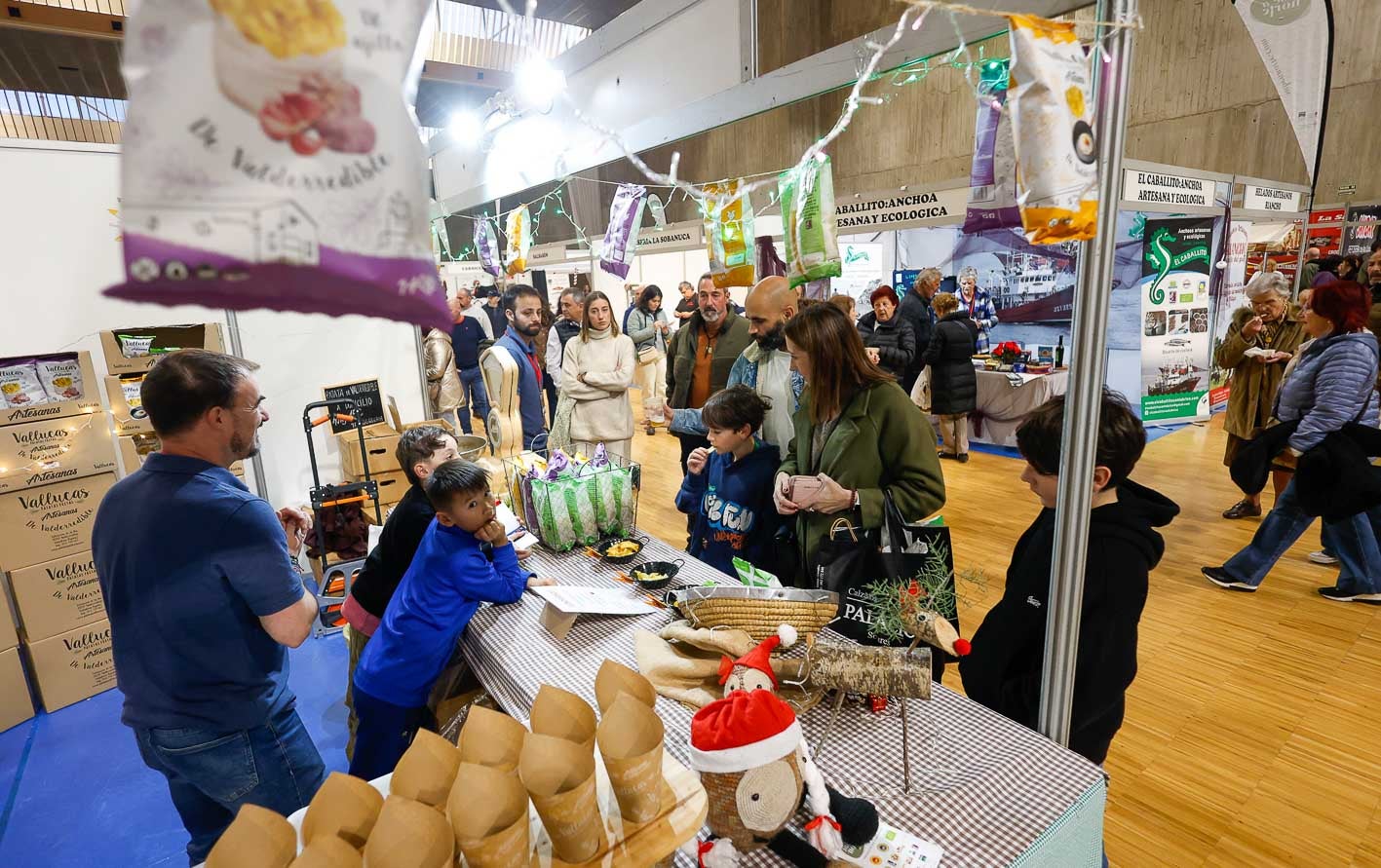 Las patatas fritas de Valderredible no fallan en la Feria del Producto.Ñ