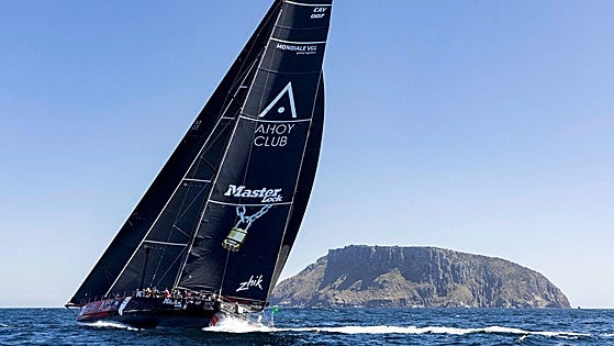 El Master Lock Comanche, con Pablo Arrarte, gana la Sydney Hobart