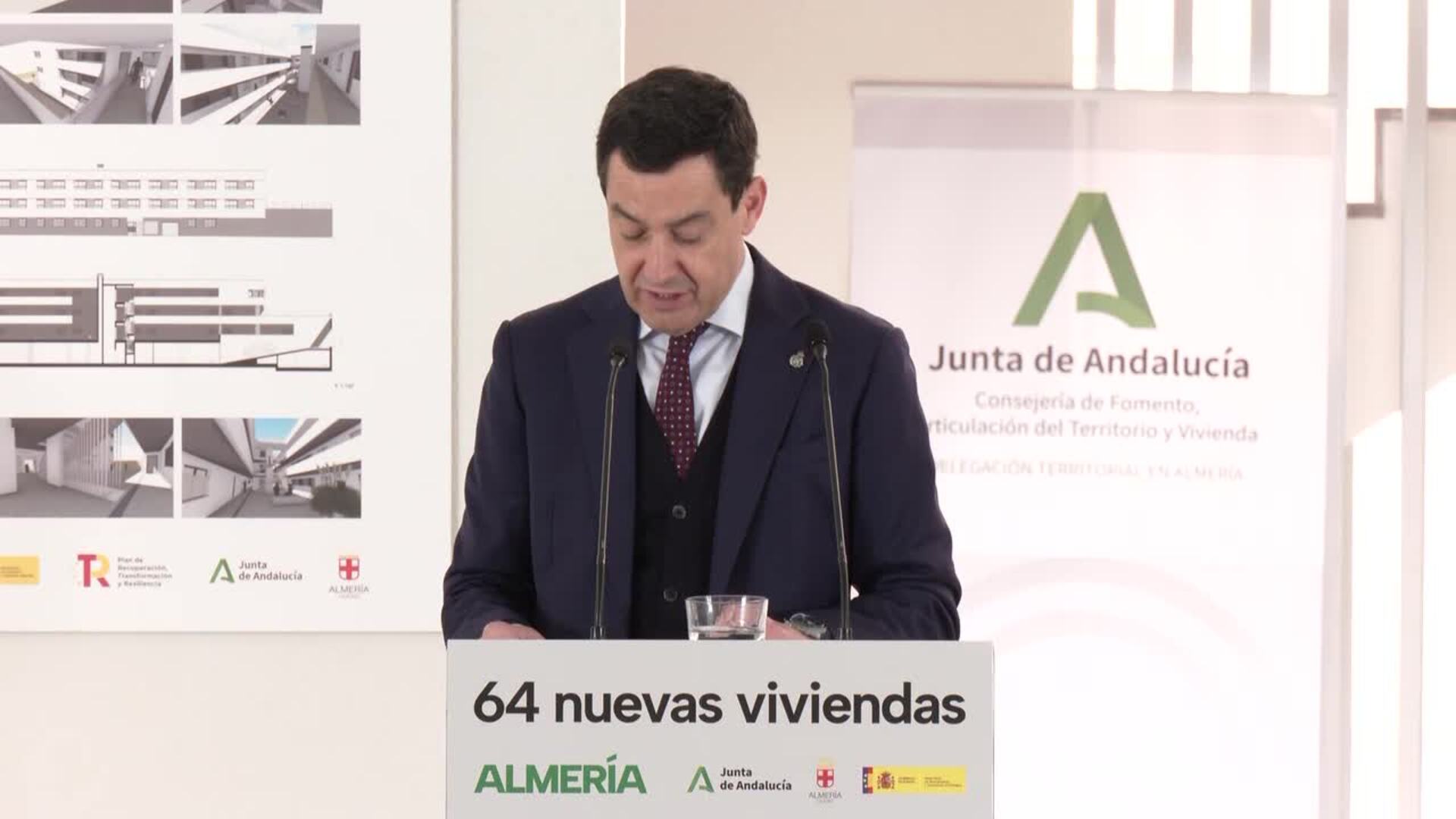 Moreno destaca 46 meses consecutivos de bajada del desempleo en Andalucía