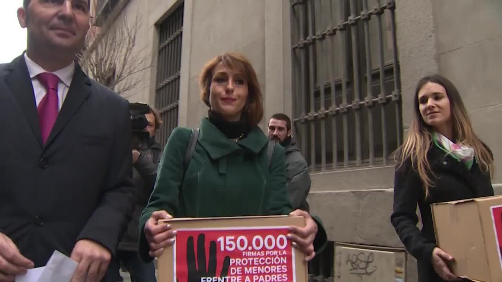 La Audiencia rechaza suspender la entrega del hijo menor de Juana Rivas al padre