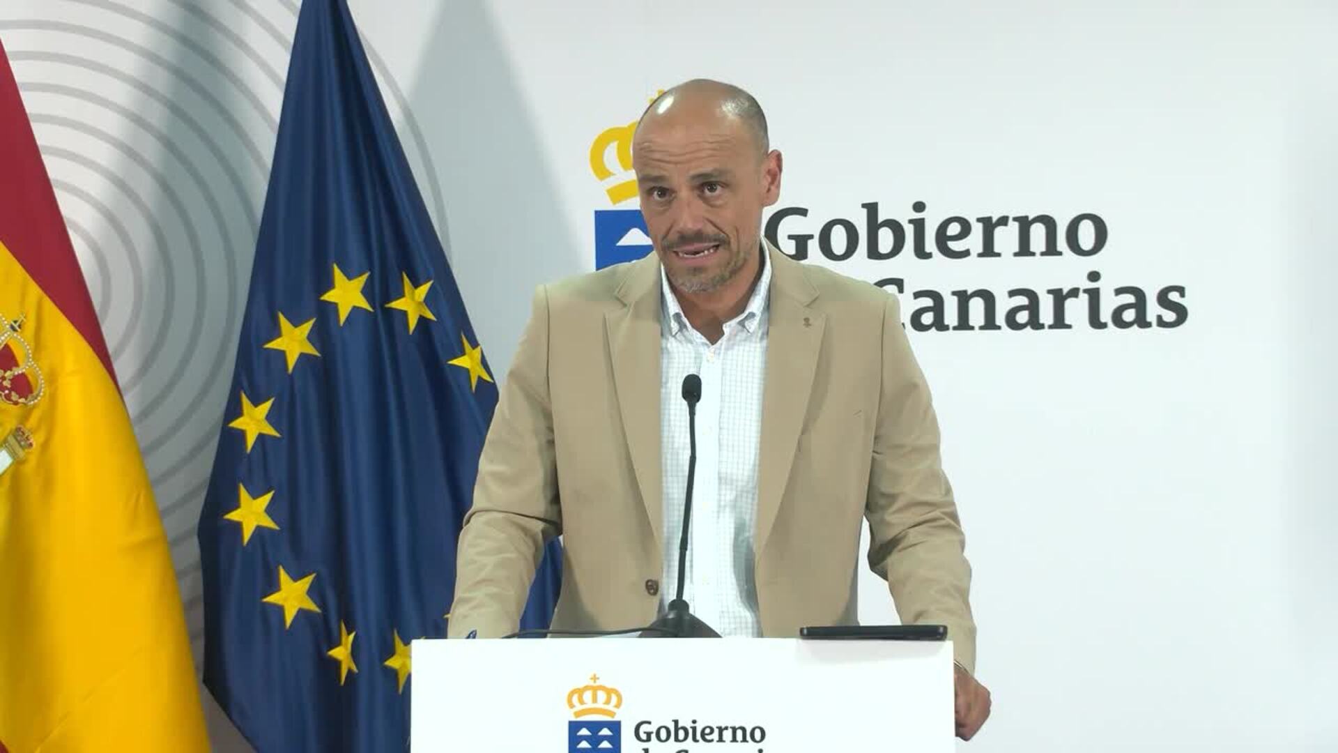 Canarias dice que la respuesta del Estado a los niños que solicitan asilo "ha sido nula"