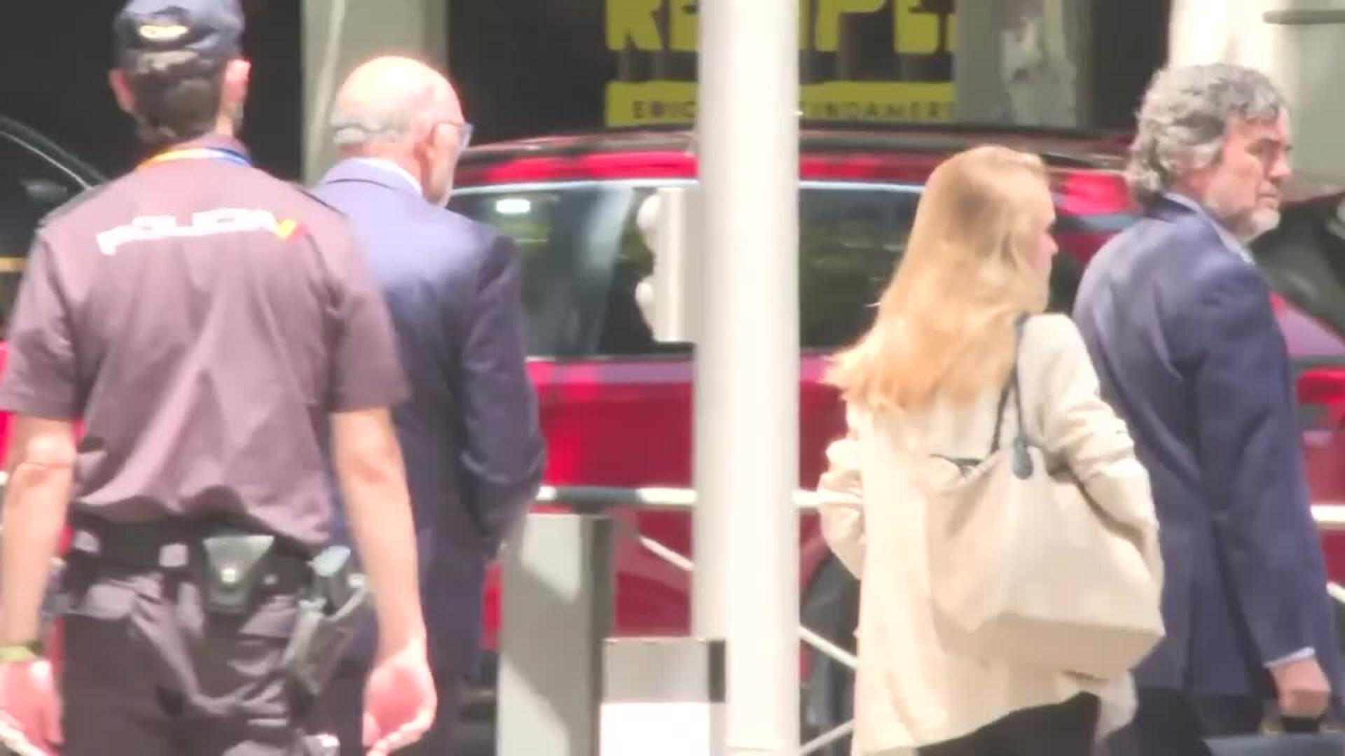 Juez de 'caso Koldo' retira pasaporte y prohíbe salir del país a Pardo de Vera y Javier Herrero