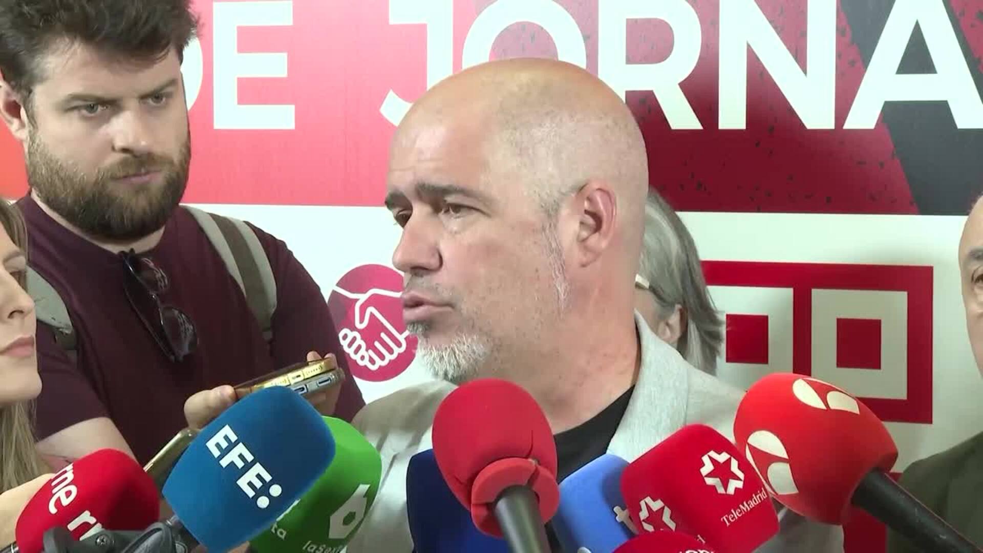 CCOO y UGT piden a los trabajadores ser "beligerantes" al exigir las 37,5 horas