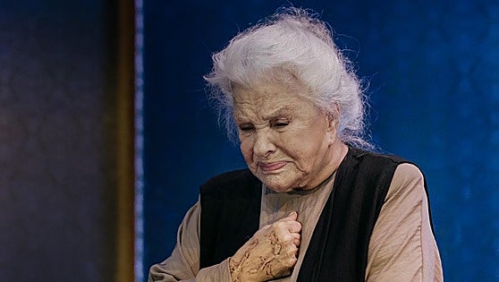 «El presente dura tan poco que a veces no nos da tiempo a entender la vida»