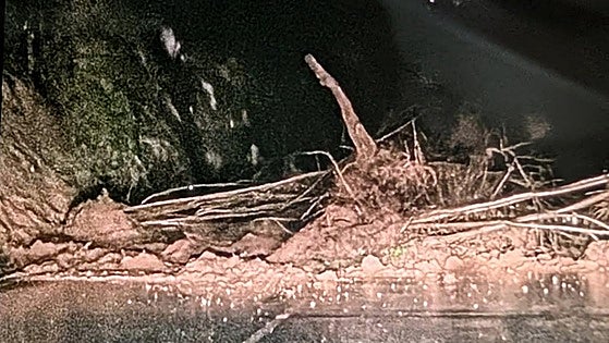 Restablecido el tráfico en Panes tras caer un argayo que cortó el acceso a Liébana por el desfiladero durante casi tres horas