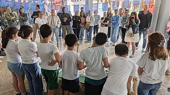 Arte para educar en la sensibilidad ambiental en el colegio Mata Linares de San Vicente