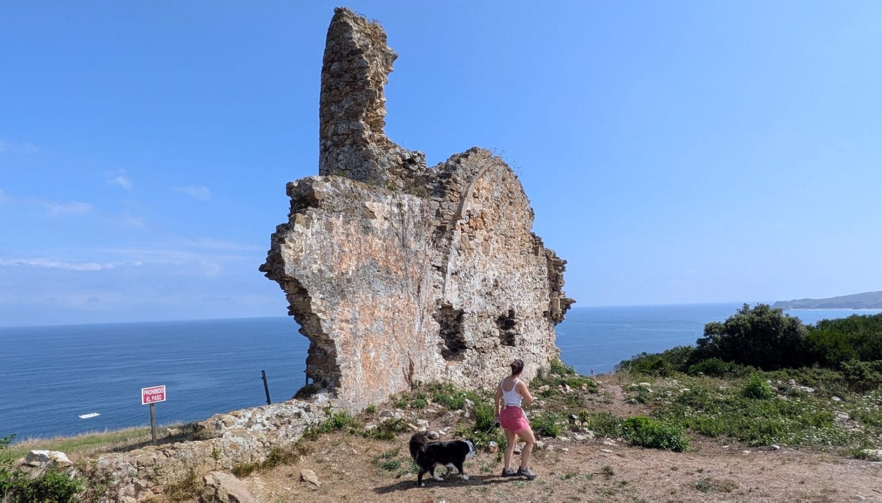 Restos de la ermita de Santa Catalina, que se encuentran en un paraje excepcional