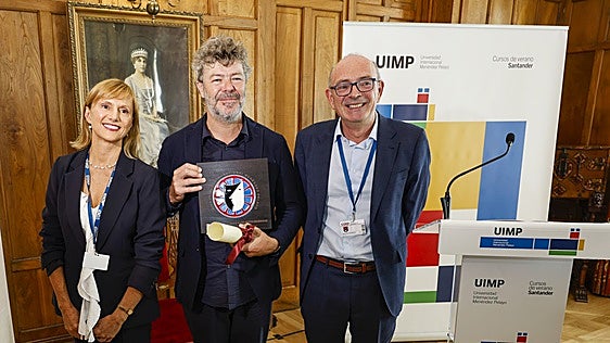 Pablo Heras-Casado, premio La Barraca de la UIMP: «Gracias por este honor tan grande a la música y a Wagner»