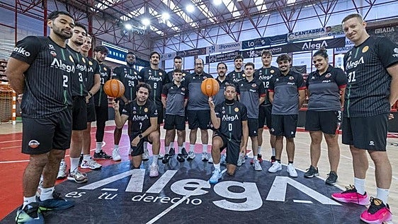 El Grupo Alega mira hacia arriba