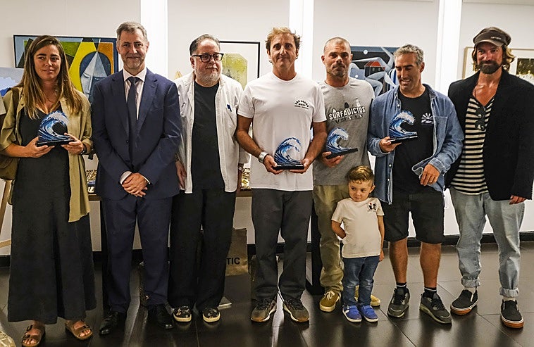 El surf de Torrelavega recibe su homenaje