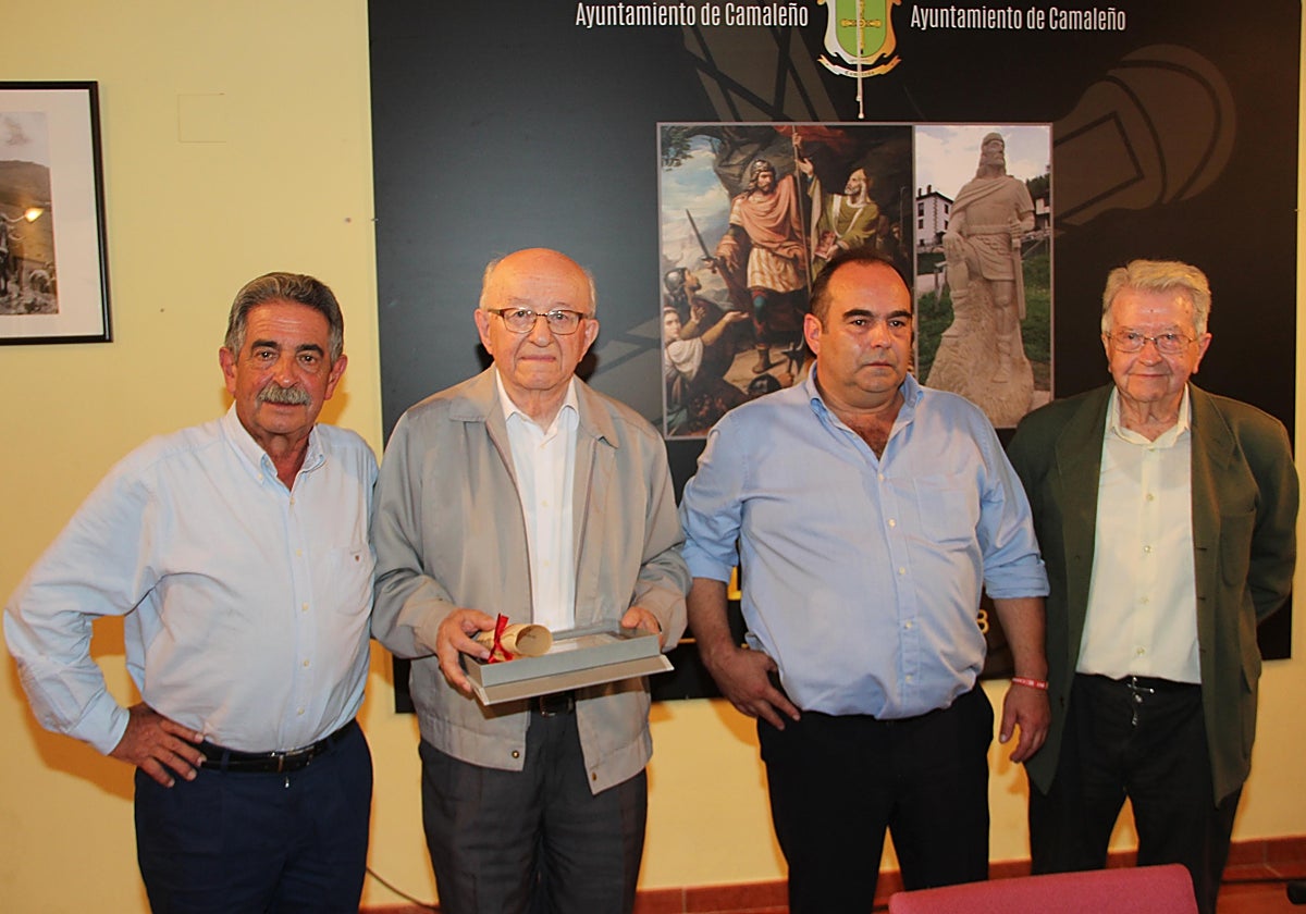 Fallece el jesuita Eutimio Martino, Cronista Oficial de Camaleño