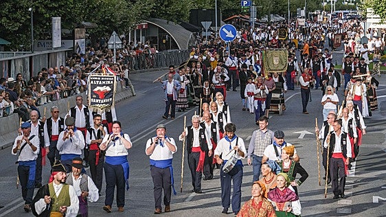 El desfile regional y algo más