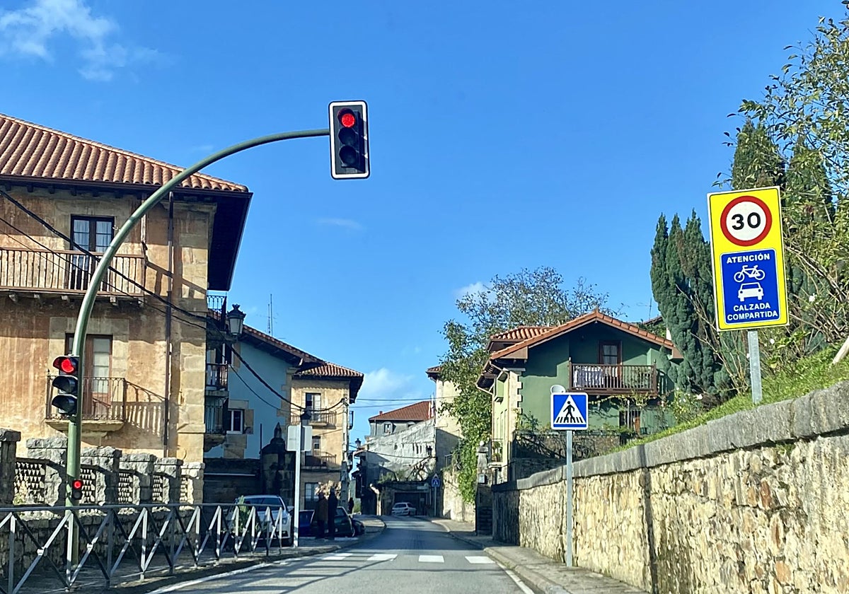 Carretera en Limpias.