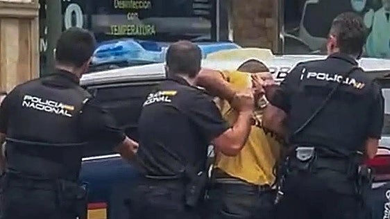 Paula, la víctima del crimen machista de Perines, recibió 25 puñaladas