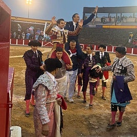 Puerta Grande para El Cid y Colombo en Santoña