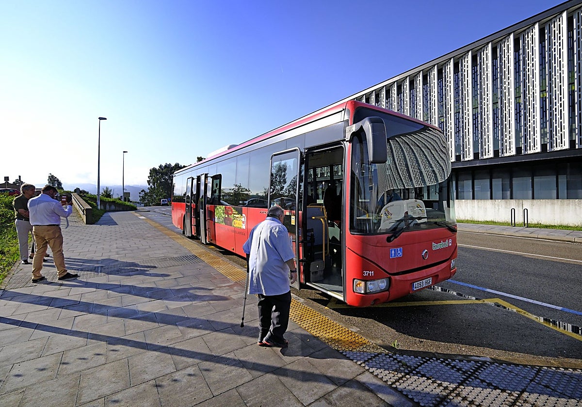 El Torrebús bate su récord absoluto con más de 82.000 viajeros en agosto