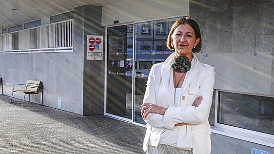 «Nadie quería venir a Santoña y yo he sido feliz 36 años como enfermera de sus niños»