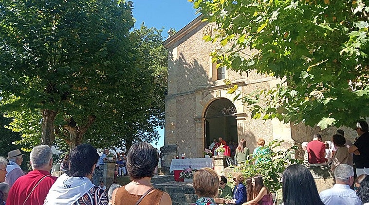 Bielva rinde tributo a su Cristo