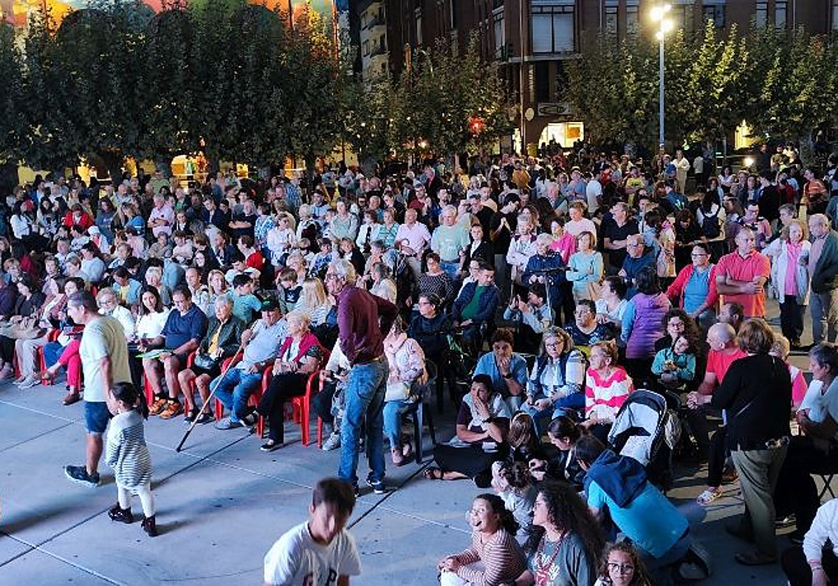 El bingo del comercio vuelve a hacer pleno en Los Corrales
