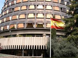 El Constitucional suspende de forma cautelar la consulta popular de Ibarretxe mientras resuelve los recursos