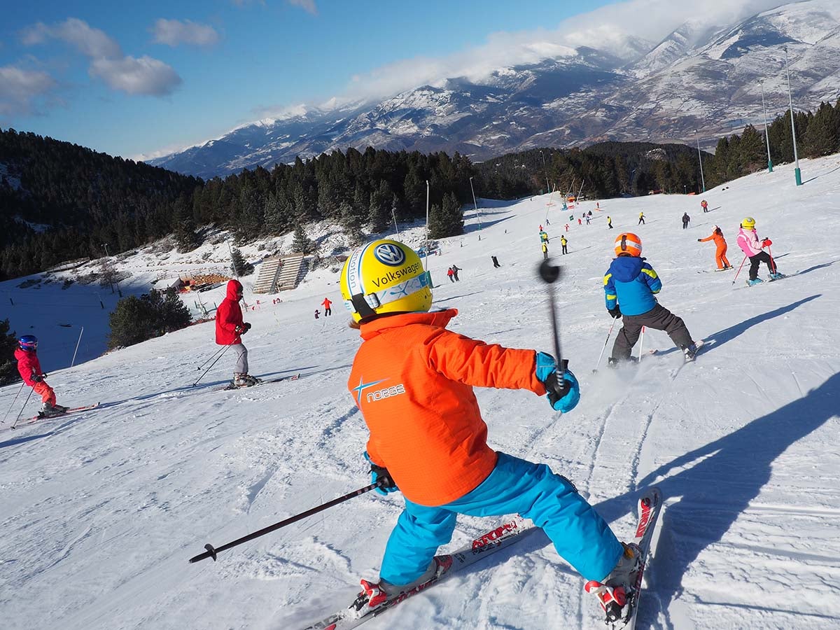 Los más pequeños disfrutaron de los buenos espesores en Masella