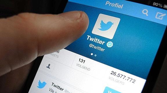 La red de microblogging mejora sus cuentas, pero el número de usuarios se estanca.